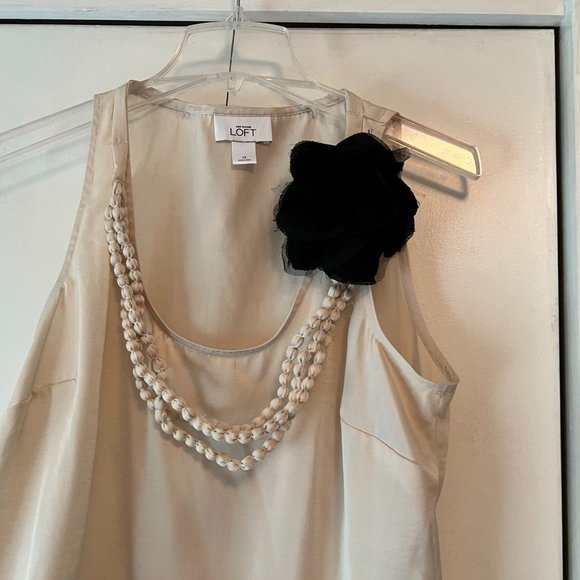 Loft Tank, Off White - Attached Fabric Necklace and Flower, Tie Neck - Medium - Picture 2 of 5